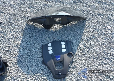 2017 Maserati Ghibli S Q4 z USA, uszkodzony, nr VIN ZAM57RTA3H1230255